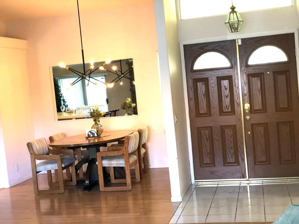 Golden Saddle Suite With Tv And Private Bathroom Hemet Exterior photo