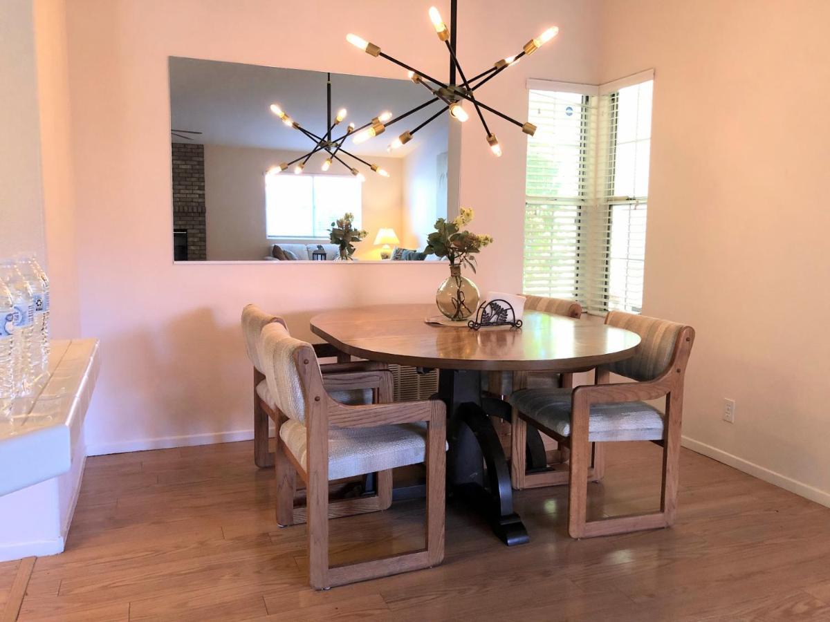 Golden Saddle Suite With Tv And Private Bathroom Hemet Exterior photo
